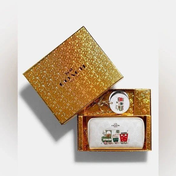 Coach Boxed Small Boxy Cosmetic Case And Mirror Bag Charm In Signature Canvas - Picture 3 of 6